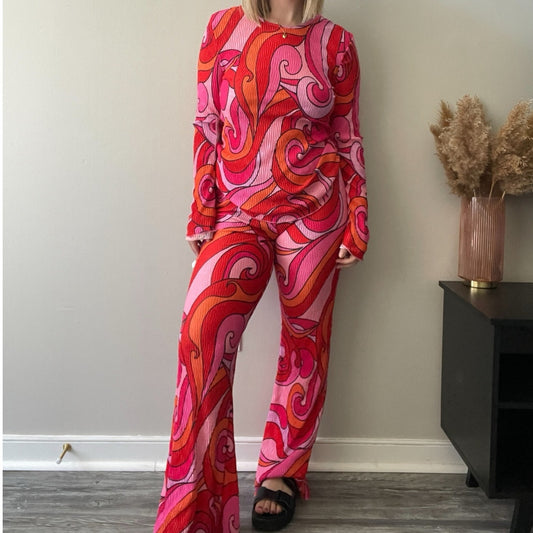 Never Fully Dressed Retro Abstract Pink Swirl Plisse Set (4/6)