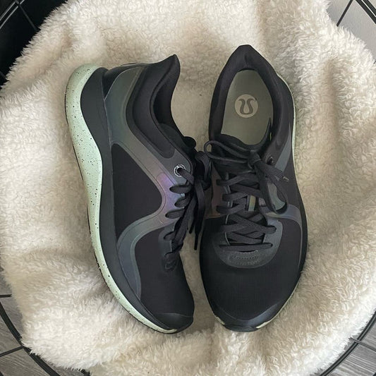 Lululemon Chargefeel Low Workout Sneakers (8)