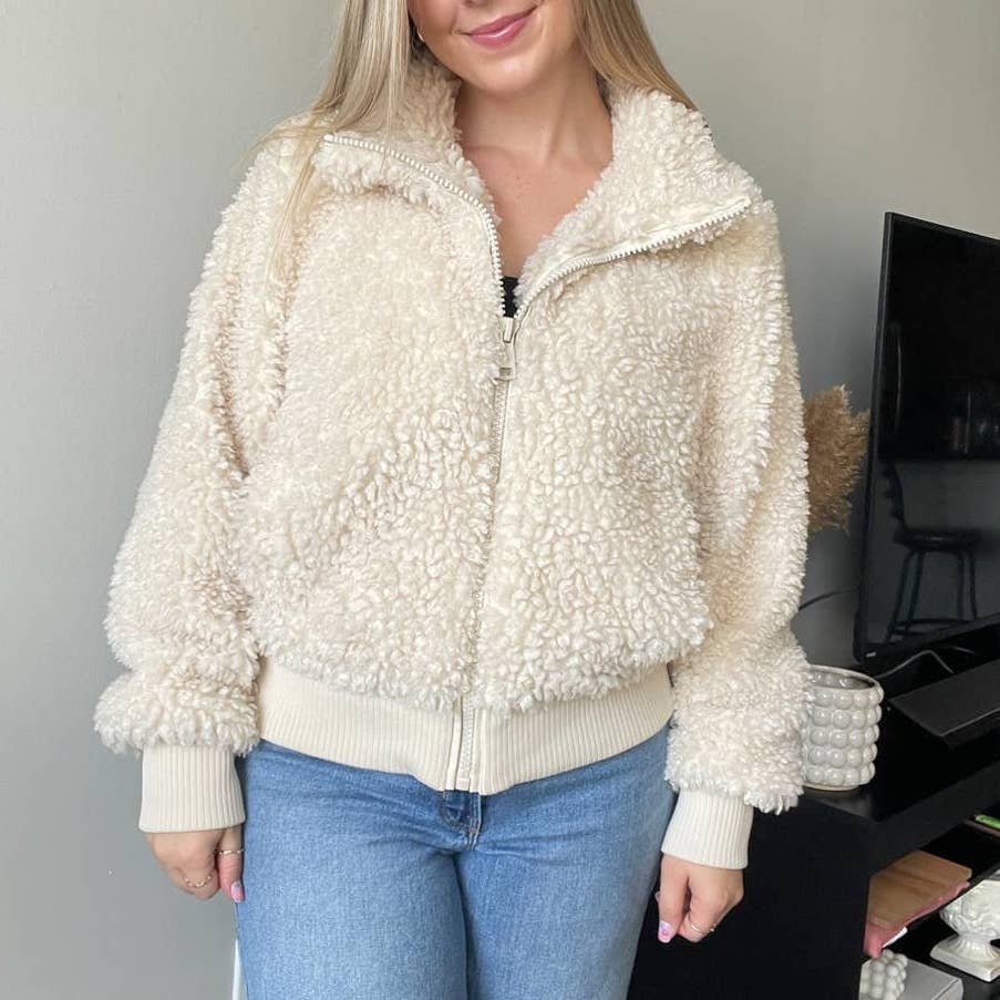 Zara Sherpa Jacket (M)